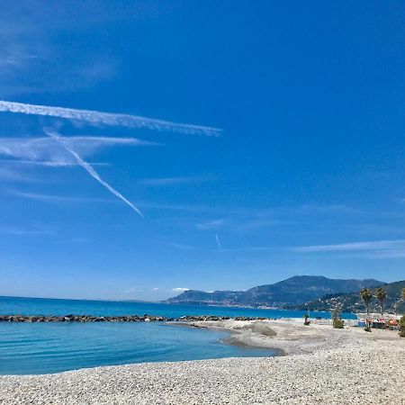 White Sand Ventimiglia Luaran gambar
